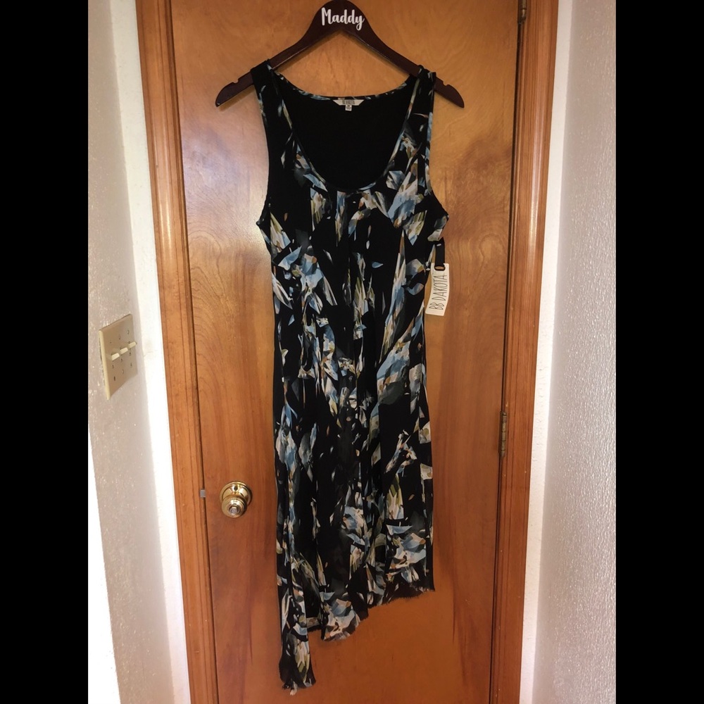 BB DAKOTA date night dress